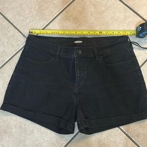 Old Navy Women’s Black denim Jean  Shorts Size 12